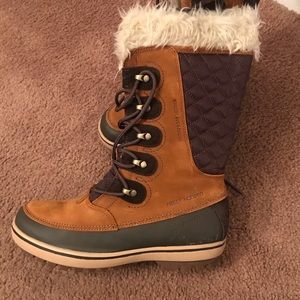 Helly Hansen Waterproof Winter Boots